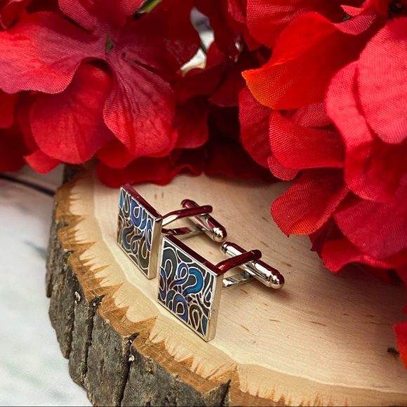 Black Blue and Silver Abstract Swirls Cufflinks - Picture 8 of 13
